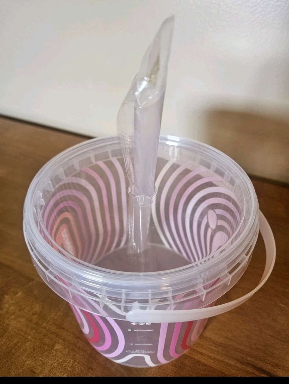NEW Dunkin Donuts Limited Edition 48 Oz 2026 Bucket Cup & Straw Authentic Viral - Picture 3 of 3